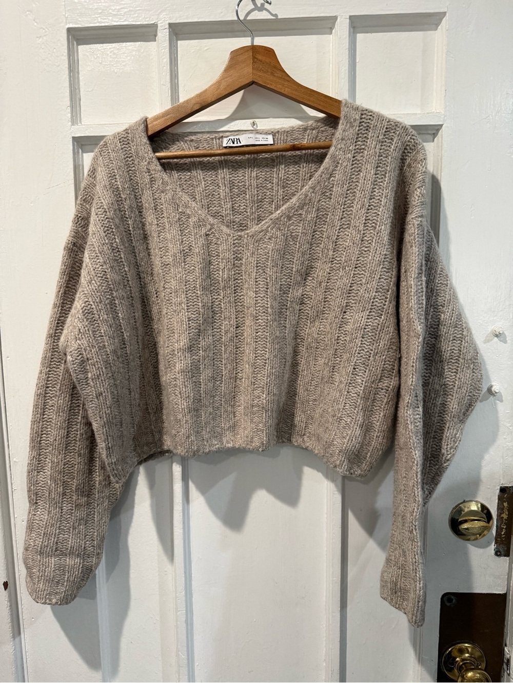 Zara Neutral Taupe Ribbed V-Neck Sweater